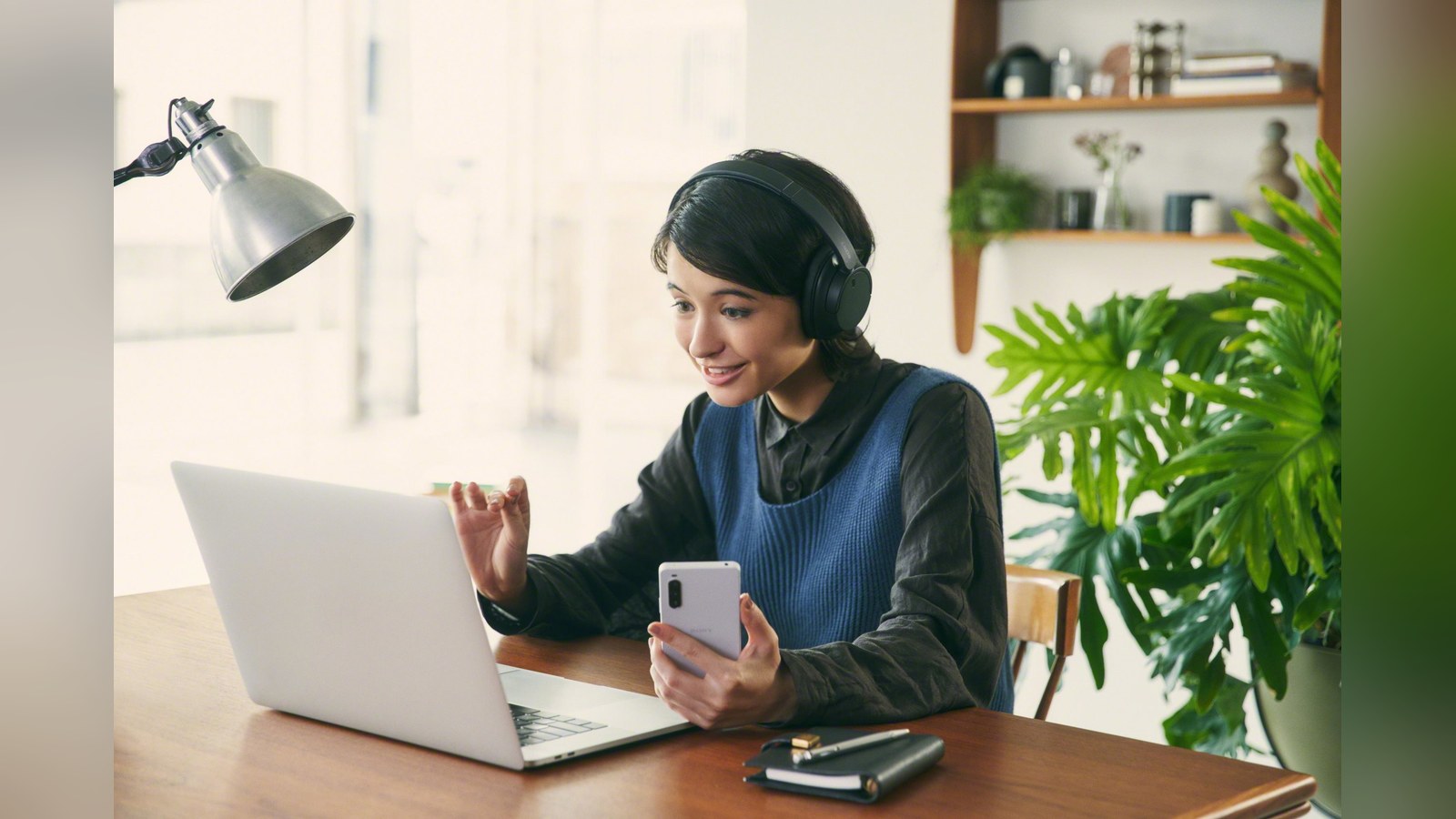 Sony Noise Cancelling WH-CH720N, černá